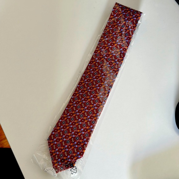 BVLGARI red silk tie - Picture 1 of 8